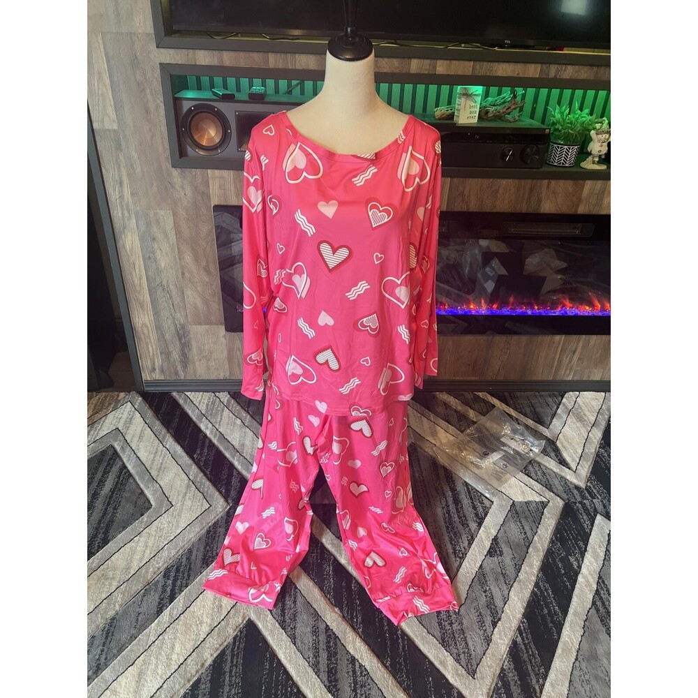 Value vibe plus size Pink Heart Print Women's Pajama Set Size 3XL
